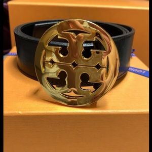 Tory Burch belt